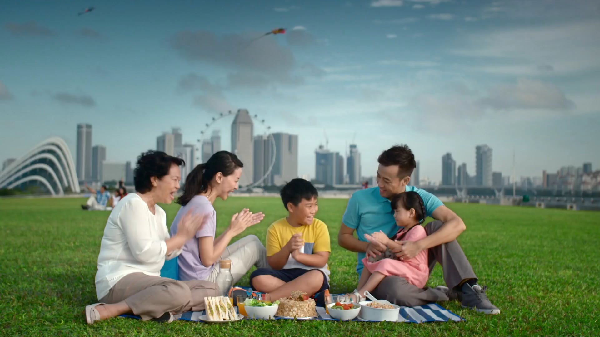 NEA - Keep Singapore Clean TVC - Family