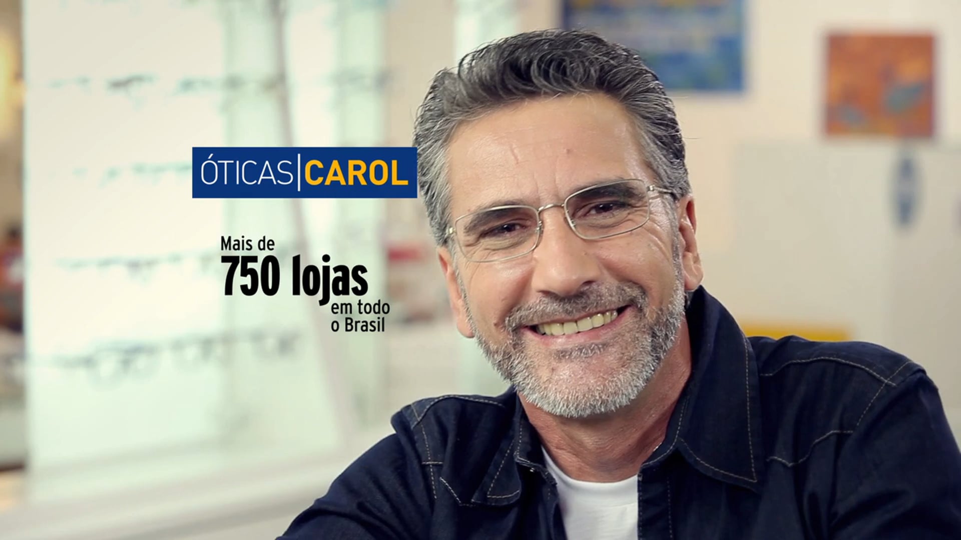 Comercial - ÓTICAS CAROL - Troca de Óculos