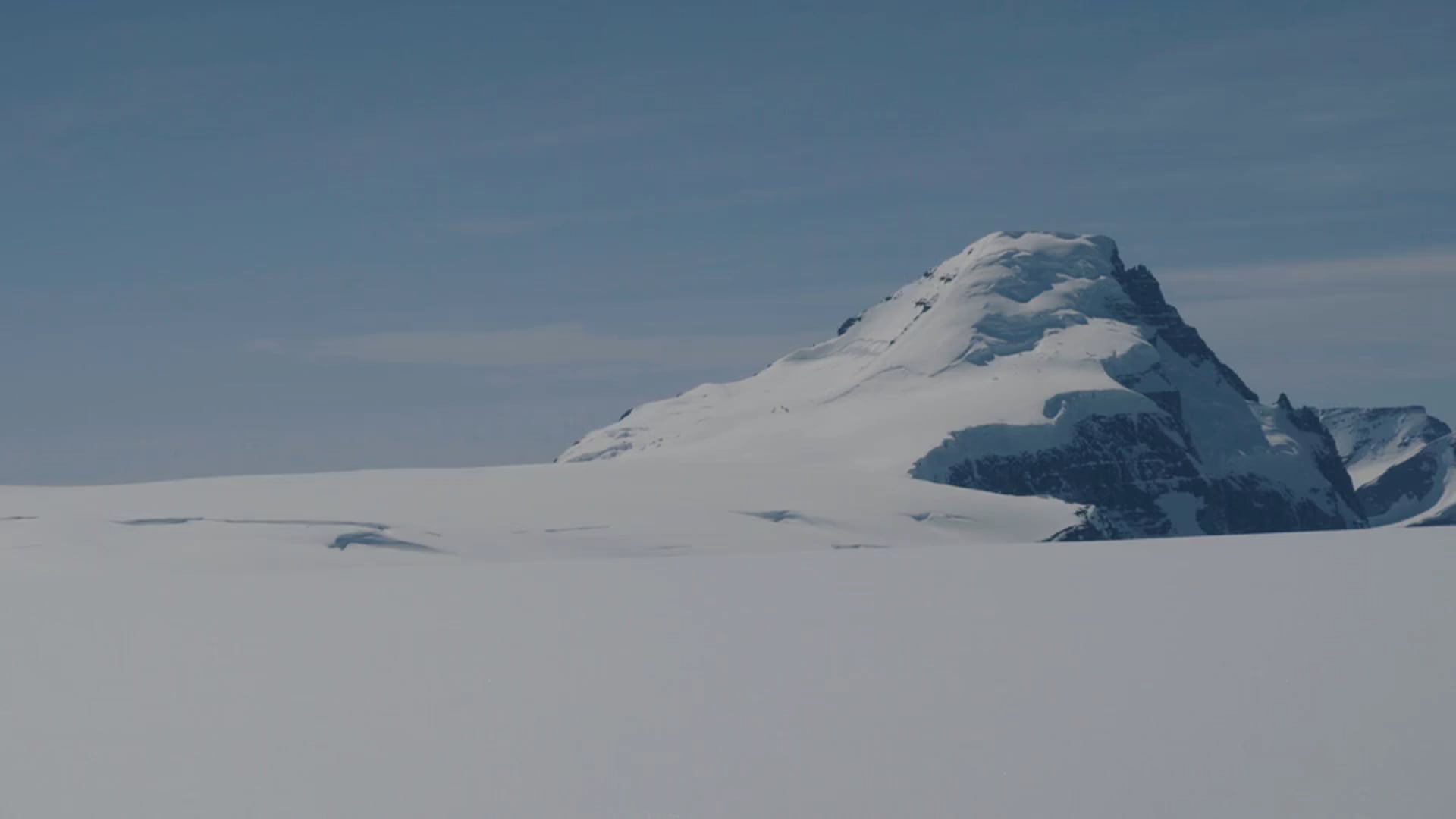 Mount Columbia Ski Expedition