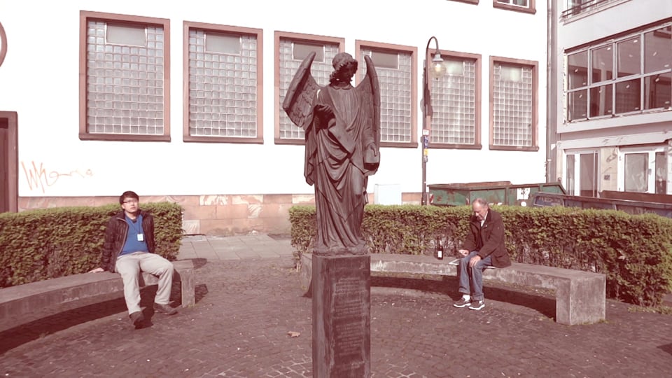 BROKEN ANGEL (GEBROCHENGEL)