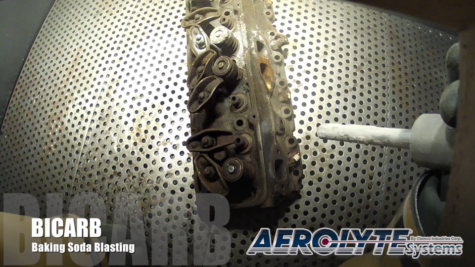 Aerolyte: BiCarbonate Abrasive Blast Cabinet for Automotive