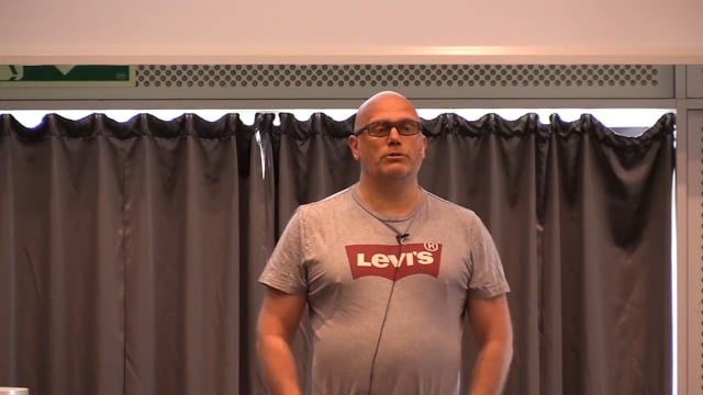 Tom Henning Øvrebø 1/2