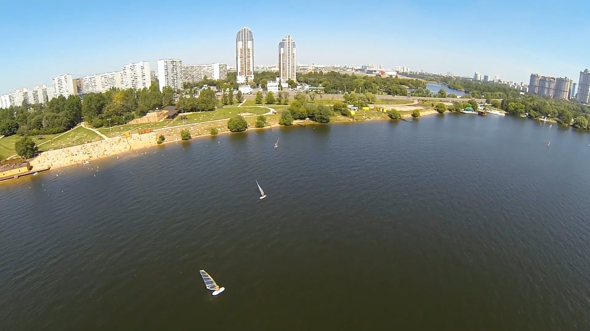 Строгино затон пляж. Пляж строгинский затон строгино. Строгино пойма. Строгино лесопарк. Москворецкий парк в строгино.