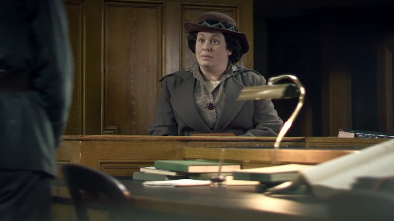 Dawn Bradfield Hannah SheehySkeffington / Trial of the Century