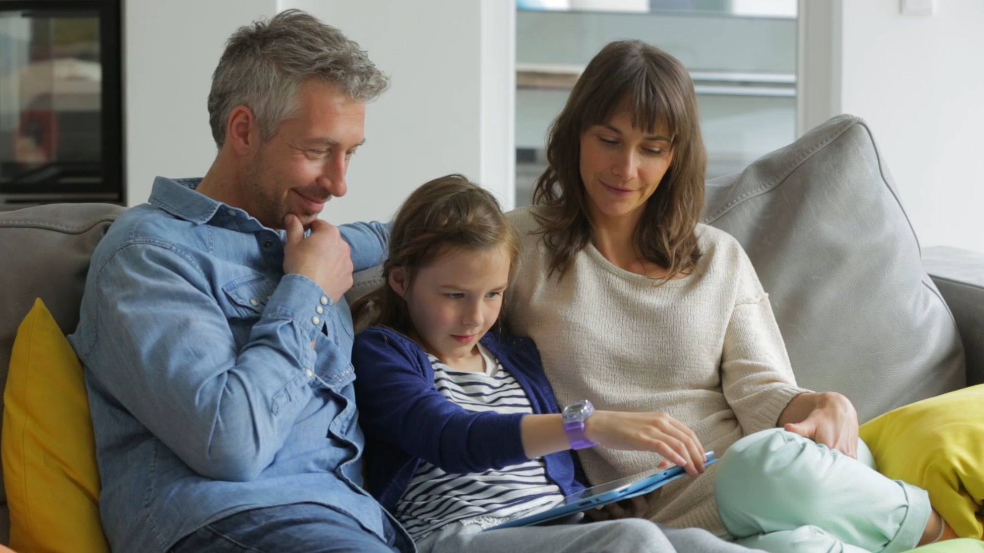 Covestro - Polyurethanes // COMMERCIAL