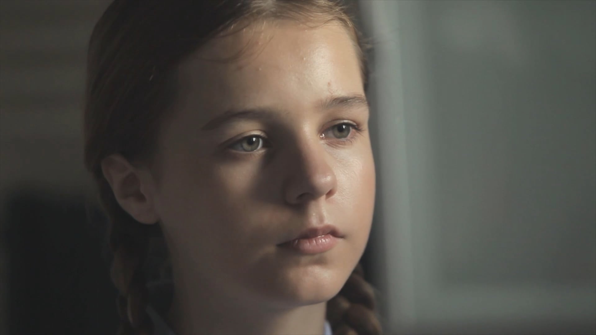 Vidéo Pleurer des larmes d'enfance // Childhood Tears - Trailer