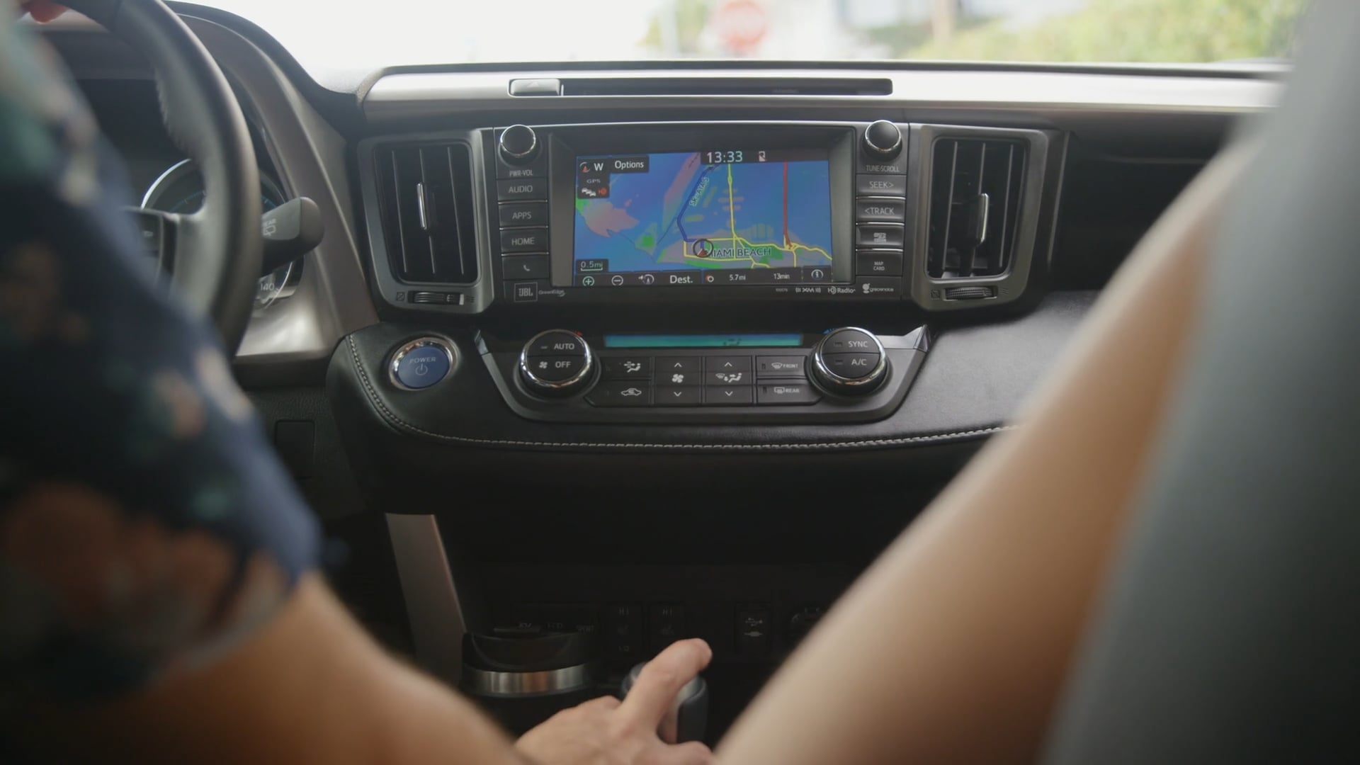TOYOTA | RAV 4 GUIDE TO MIAMI