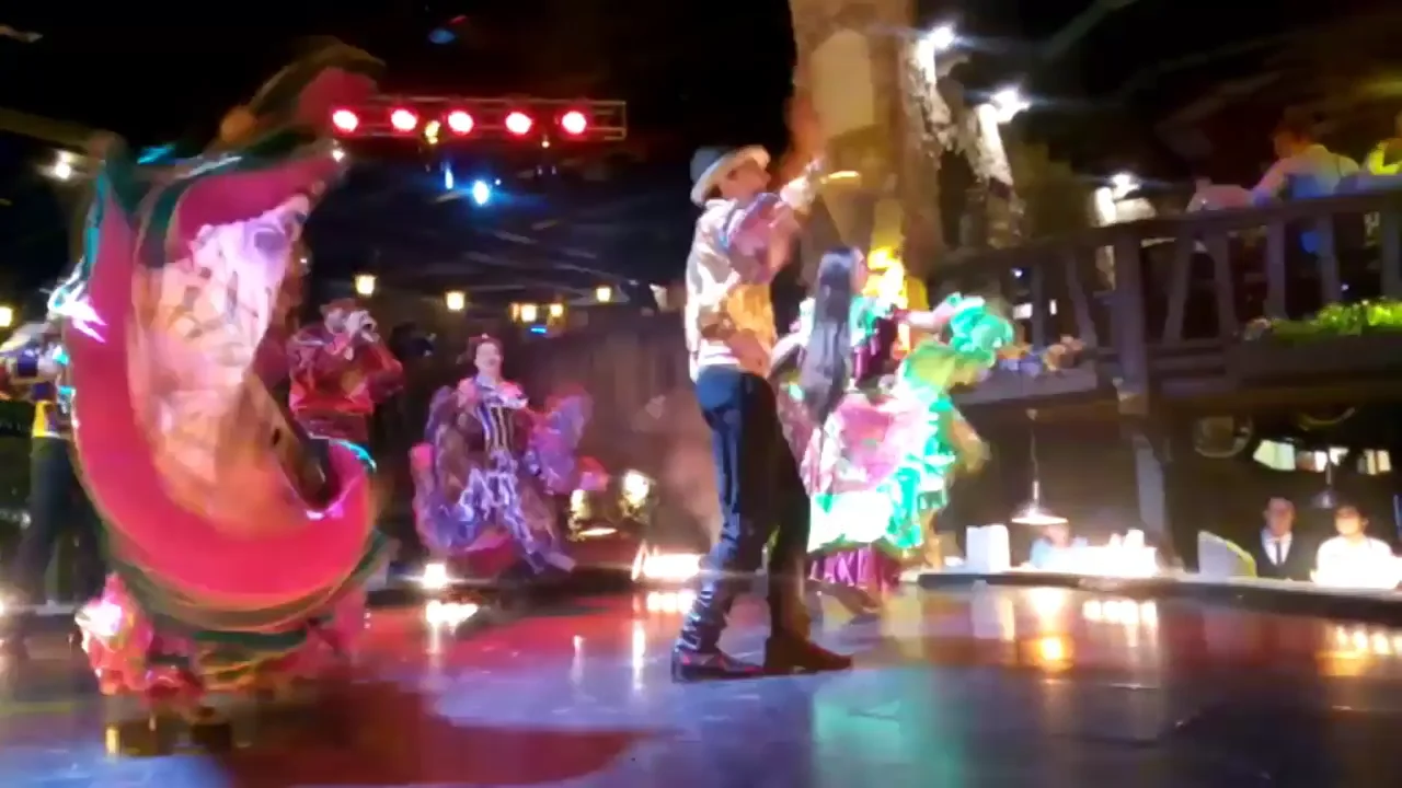 новогодний балаган. балаган danny. балаган danny. балаган сити воронеж фото. балаган воронеж.