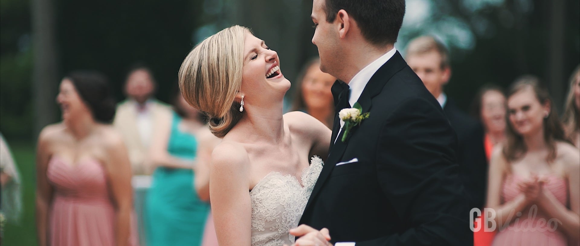 Video thumbnail for Jordan + Annie // Ribault Club Wedding Highlight Reel