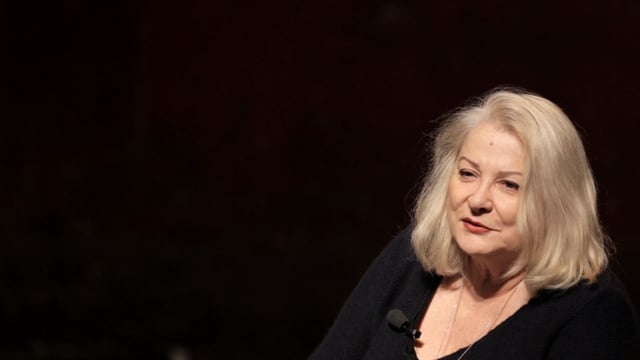 Aperçu de création • suivez les répétitions de La Femme rompue. Une création signée Hélène Filières et interprétée par Josiane Balasko.