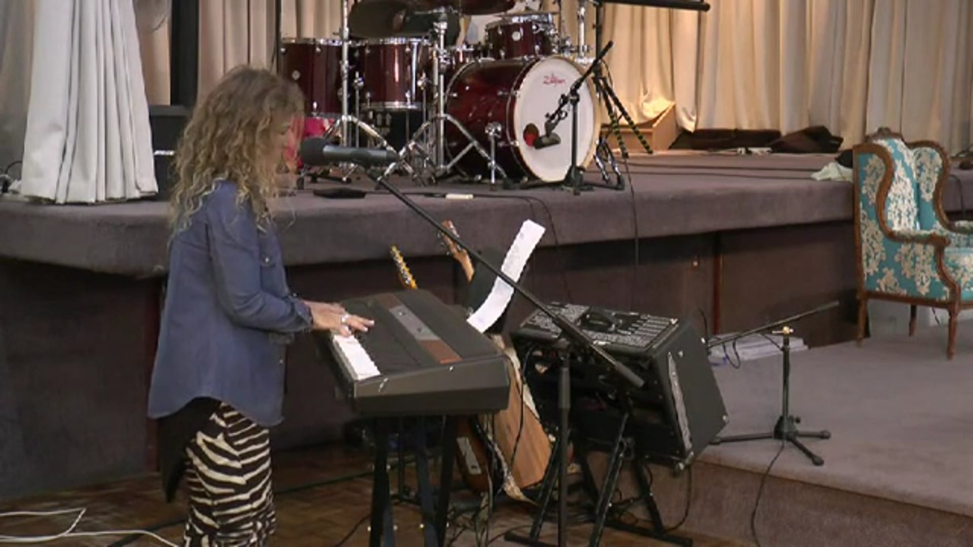 June 19 service with Isi de Gersigny