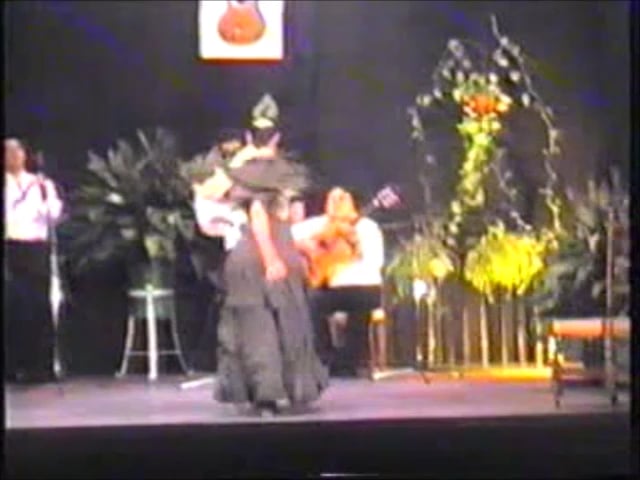 INMACULADA AGUILAR y su cuadro de Baile