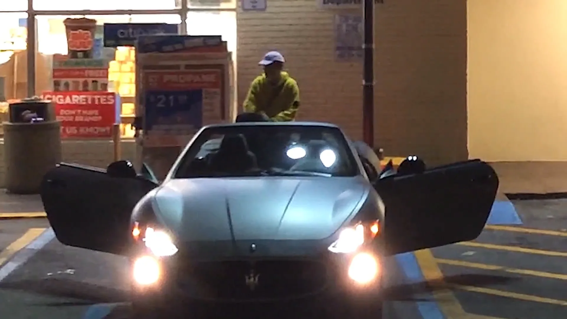 Yung lean татуировки. Highway patrol yung lean feat. Yung lean highway patrol. Yung lean highway patrol. Bladee).