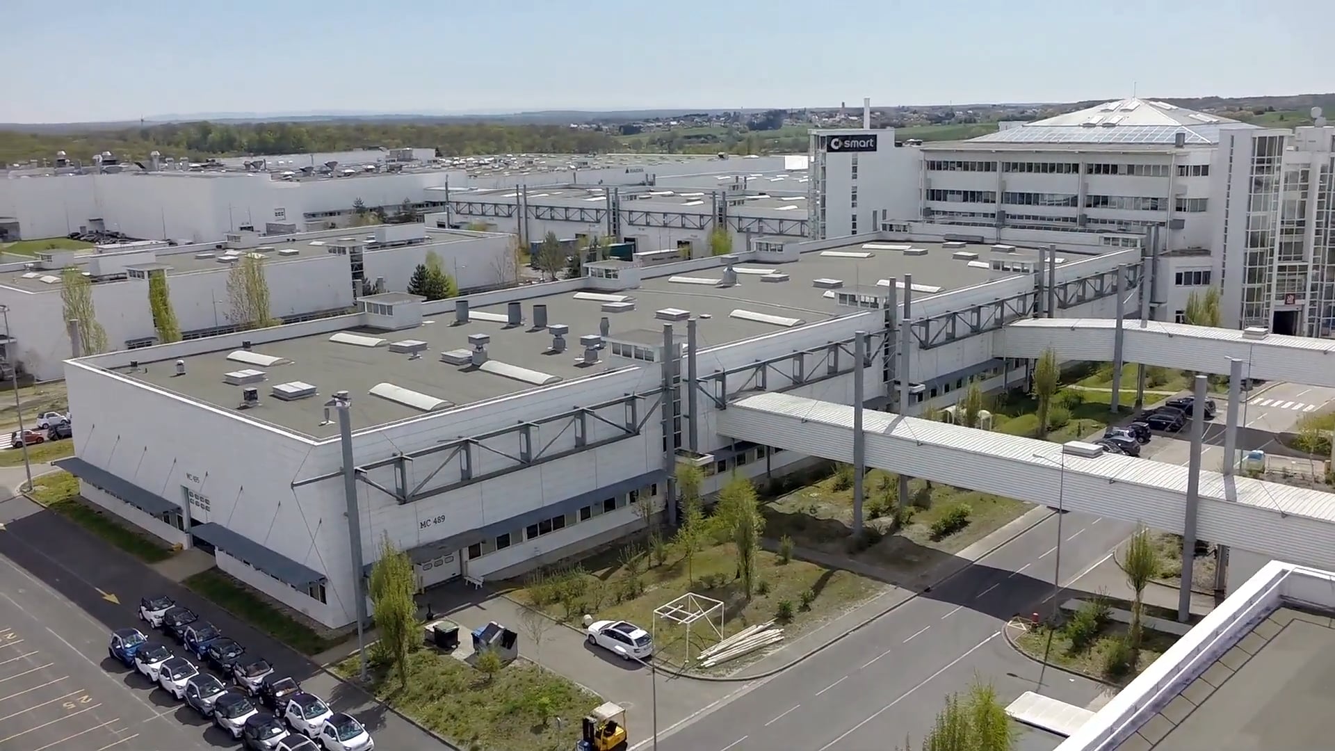 Vidéo d'entreprise de Magna Système Châssis