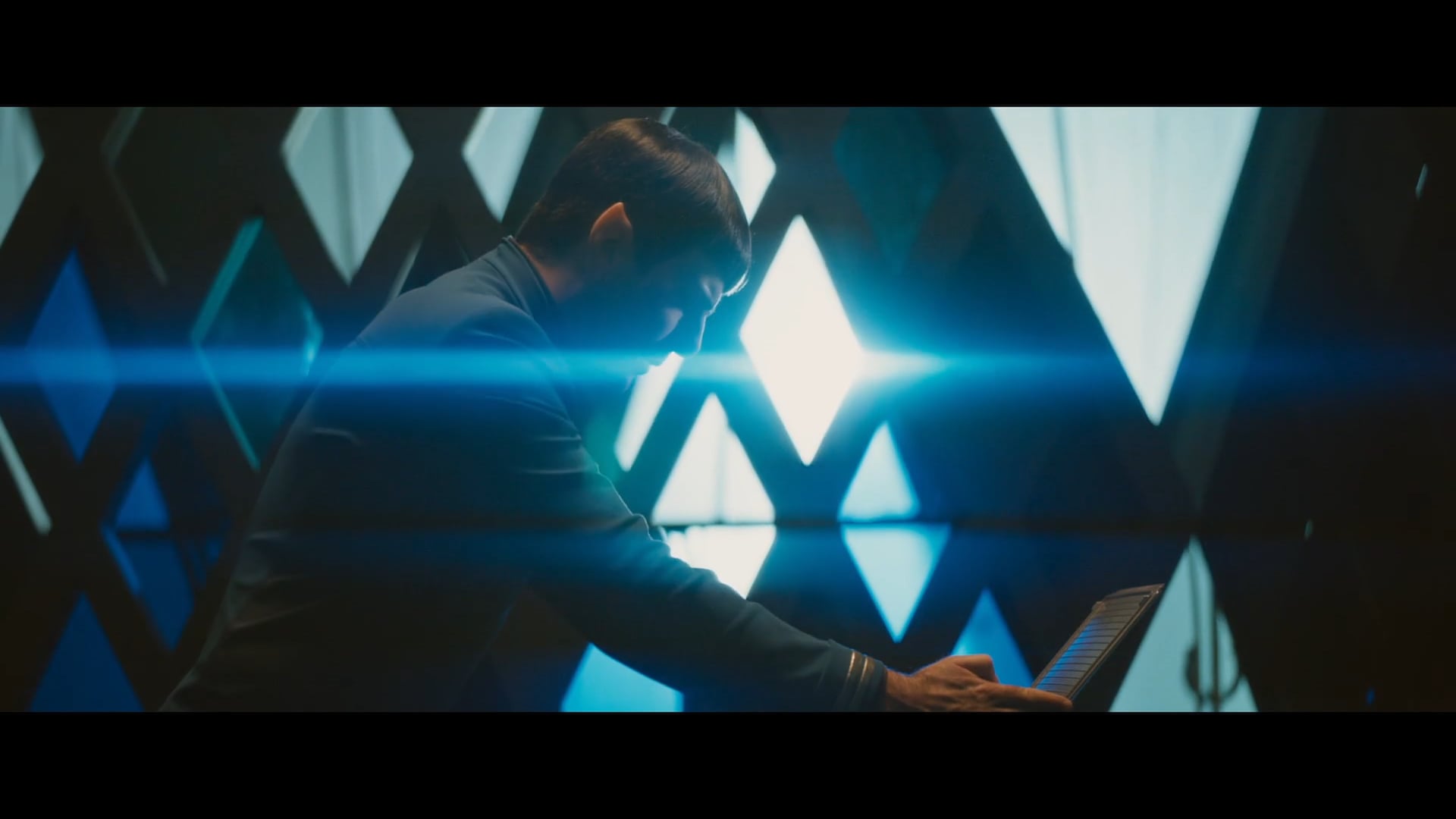 STAR TREK BEYOND | Trailer 2