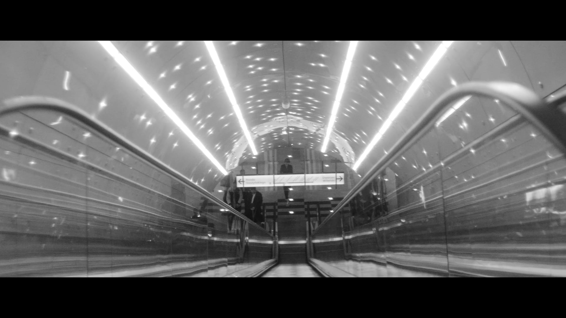 What's Your Story - LOUS Warsaw