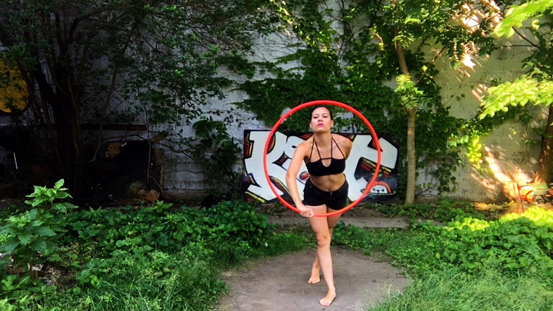 Promotional video thumbnail 5 for Spin Me Dizzy
