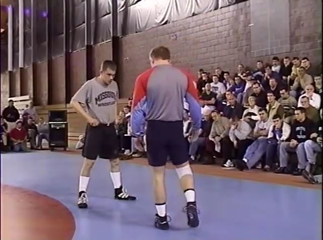 Brandon Slay: Lead Leg In Stance and Penetration Step