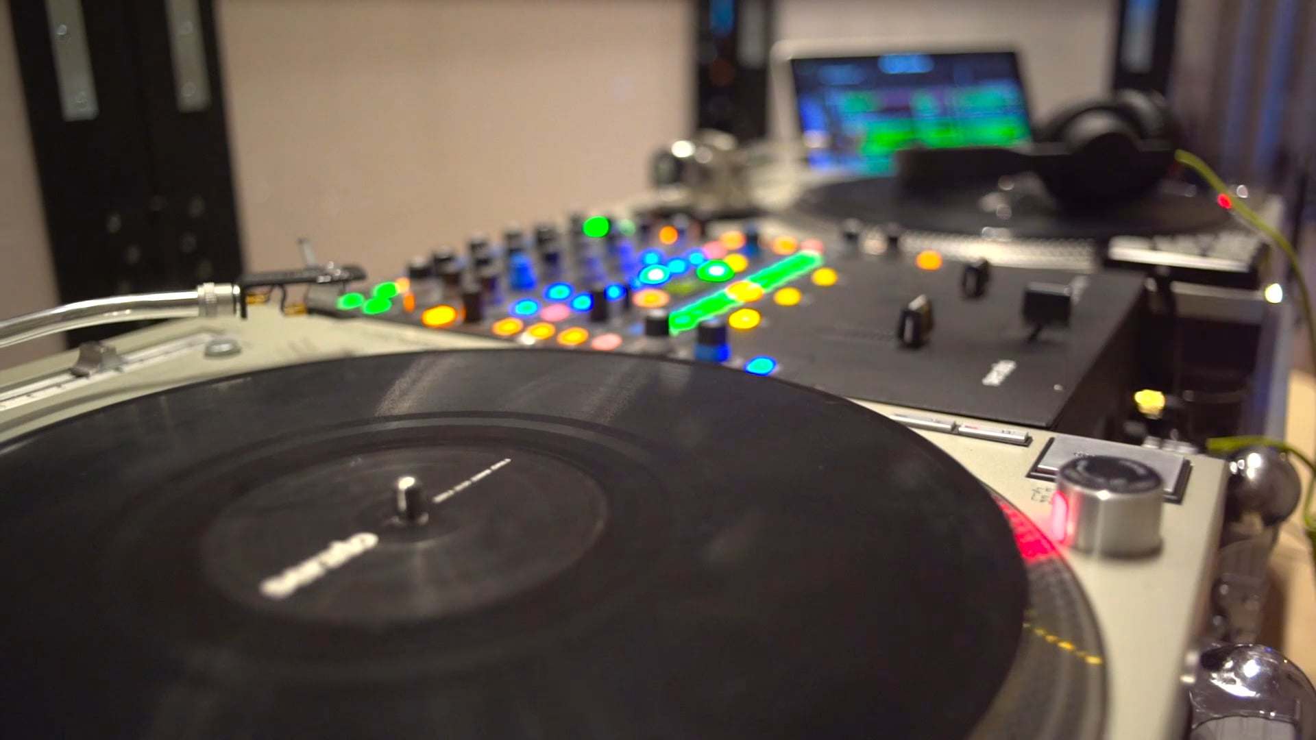 Hire Elevated DJs Mobile DJ in Denver, Colorado