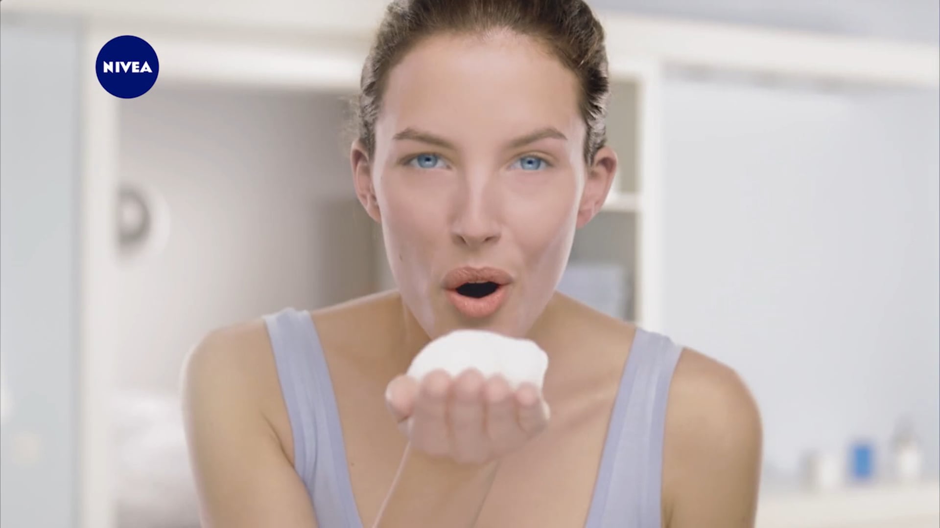 NIVEA SPLASH