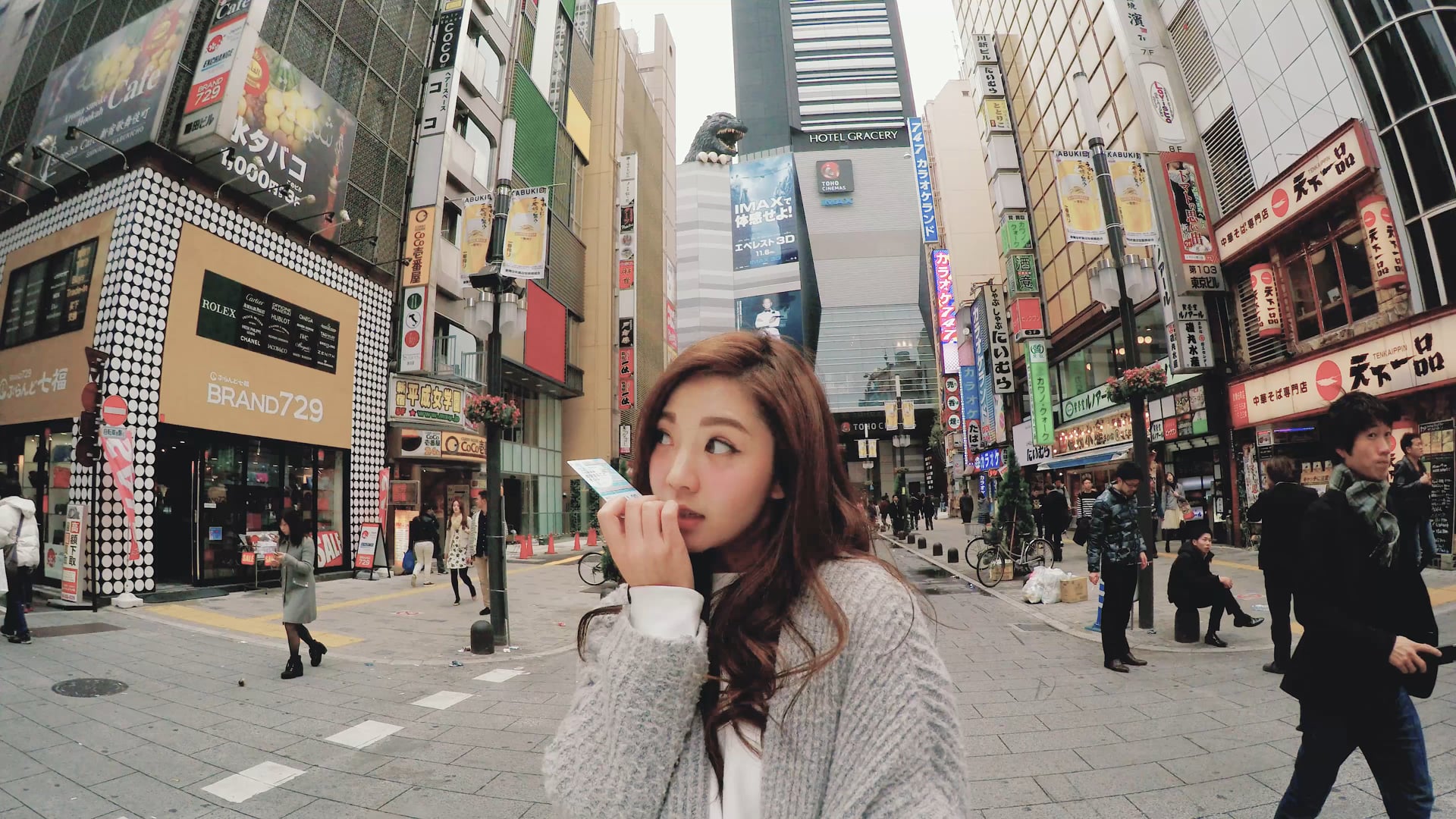 tokyo_hifive_woman