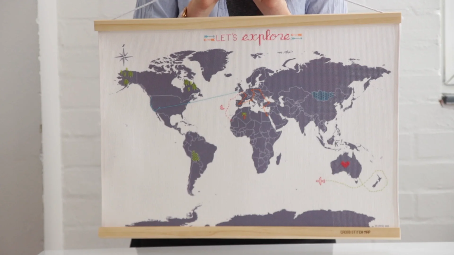 Kit Broderie Carte Du Monde - Cross Stitch Pour Enregistrer Vos Voyages