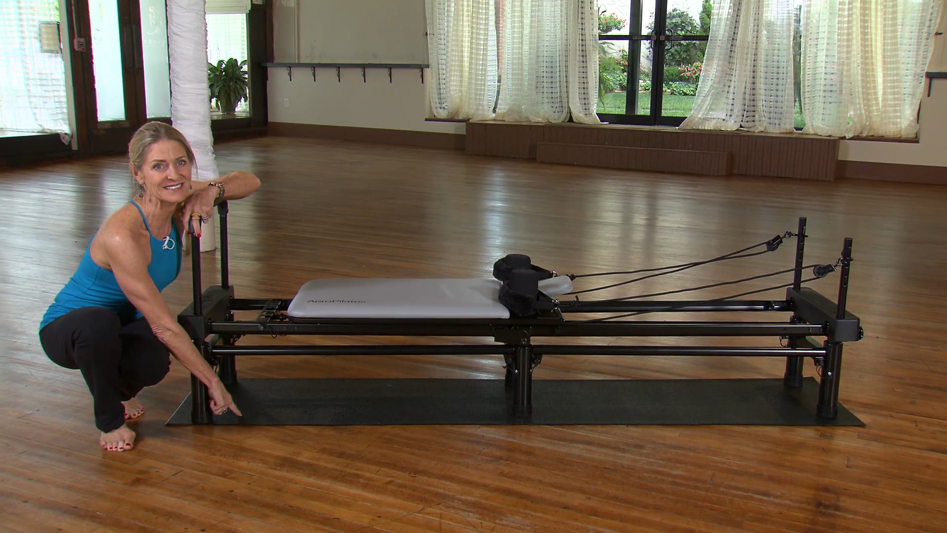 Aeropilates Mat on Vimeo