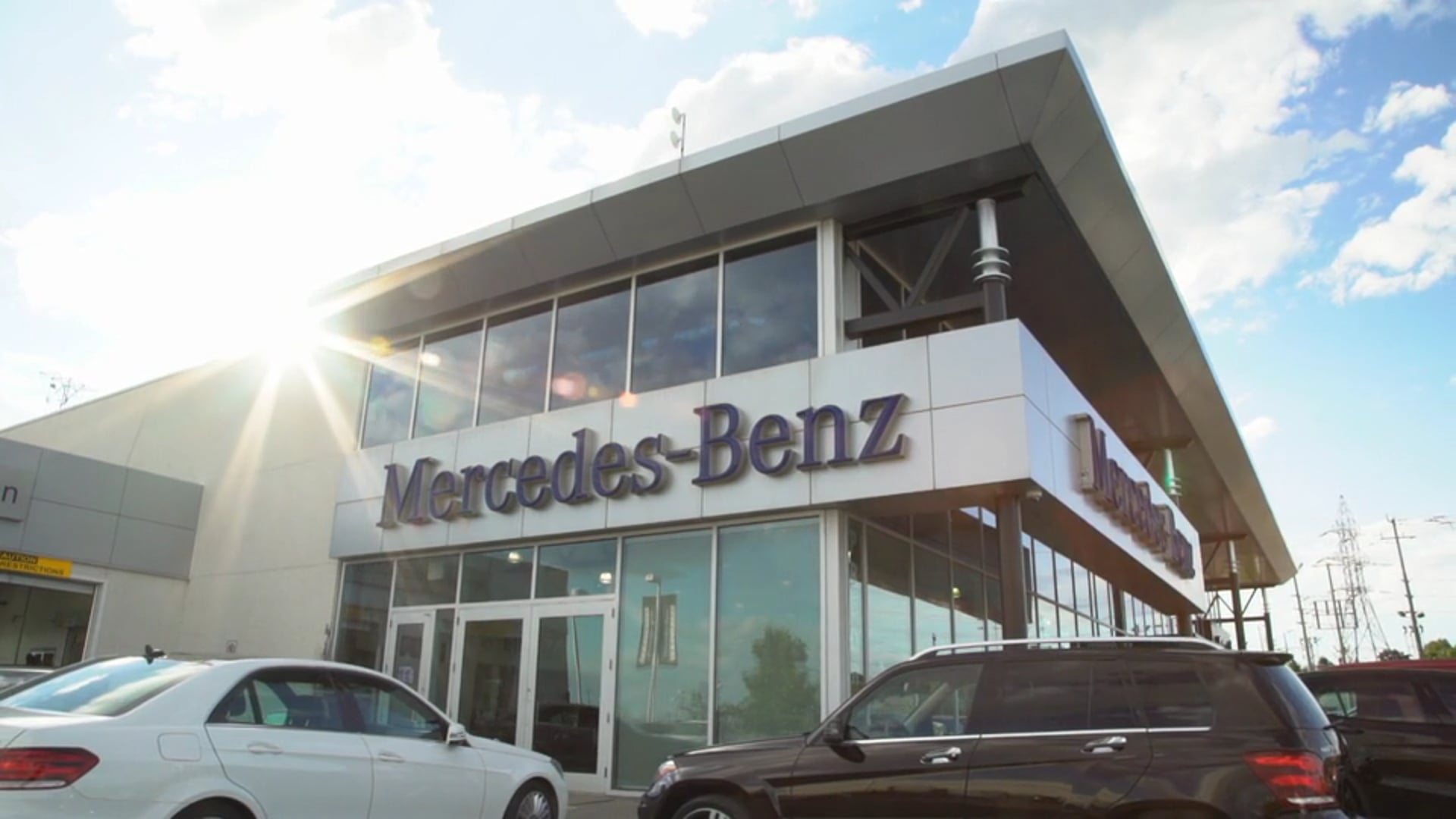 Mercedes-Benz Service Centre - Inspirational Version
