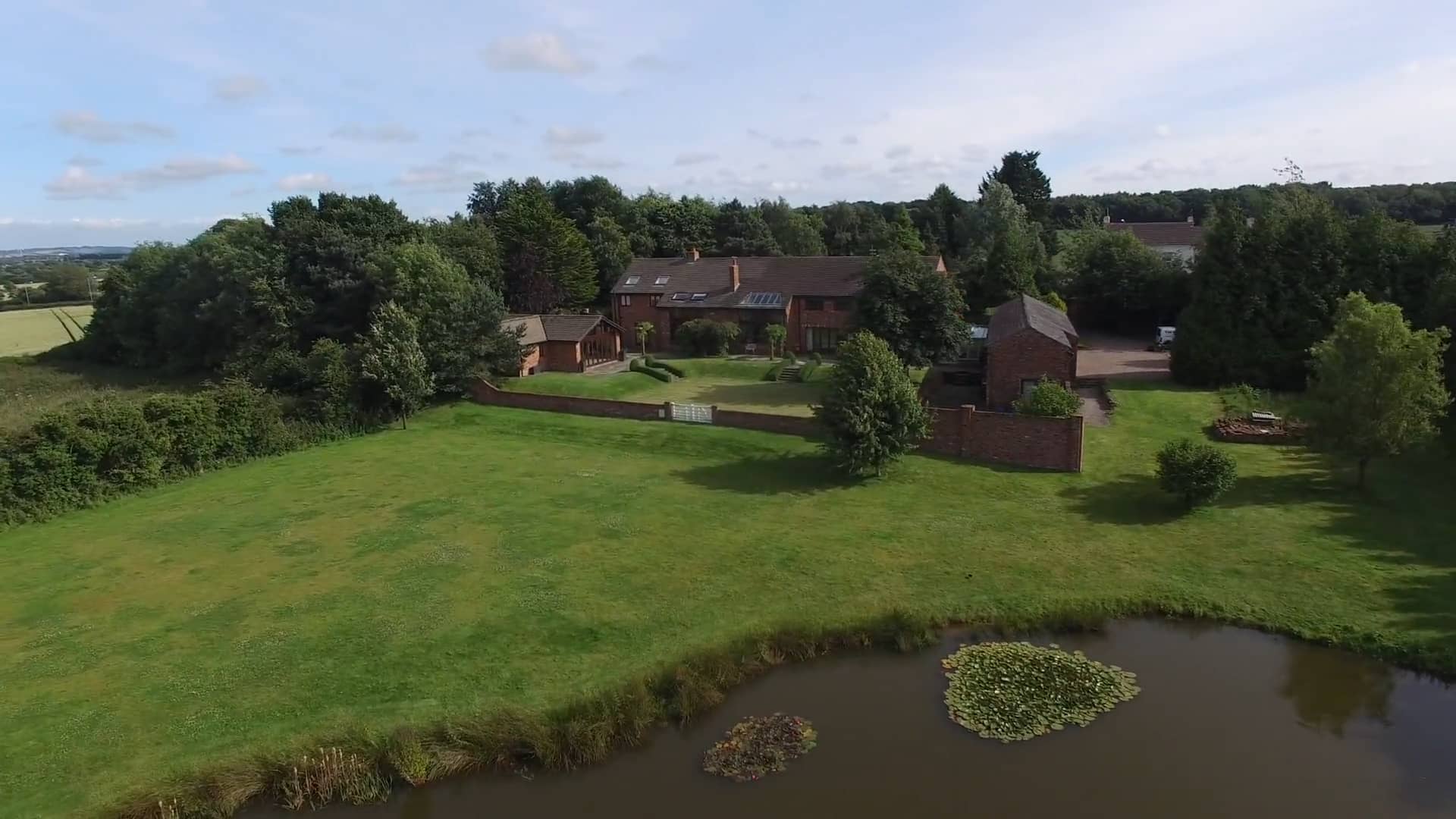 Cross Hall, Cross Hall Brow, Ormskirk on Vimeo