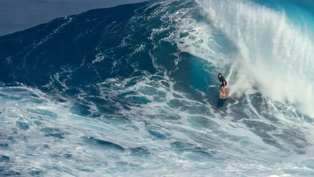 JAWS XXL!!! BIGGEST SWELL OF THE SEASON!!! (RAW CLIPS) 
