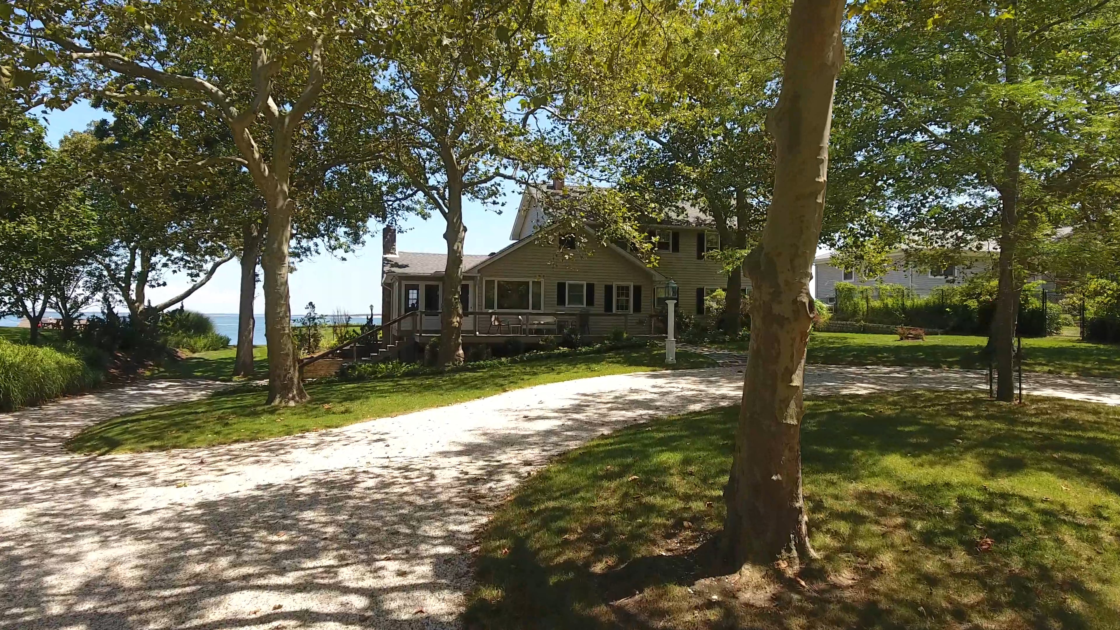 7955 Nassau Point Road, Cutchogue on Vimeo