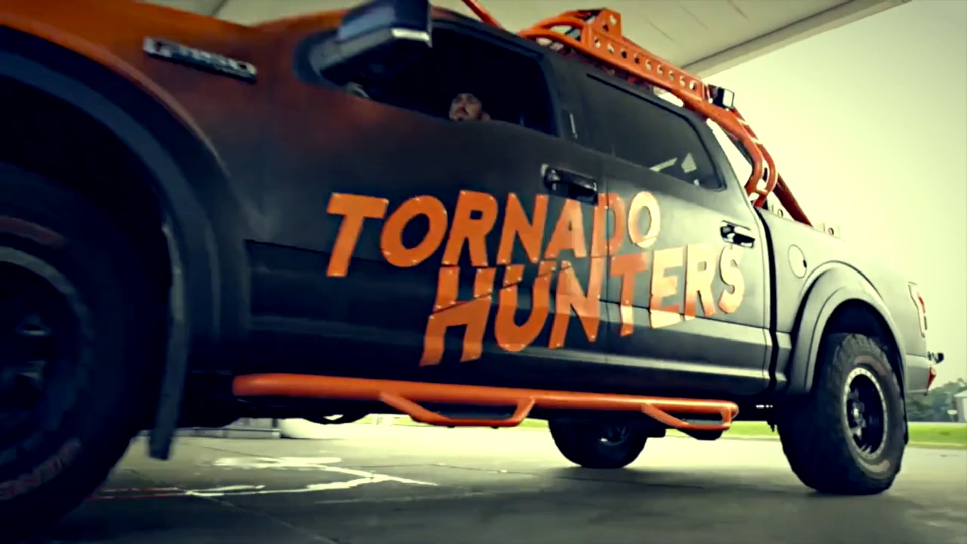 What it feels like to be a Tornado Hunter