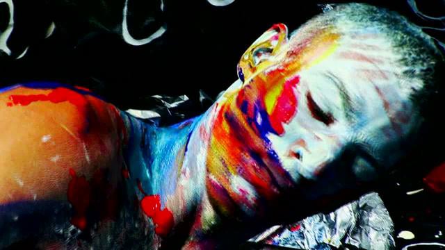 COULEURS SUR CORPS