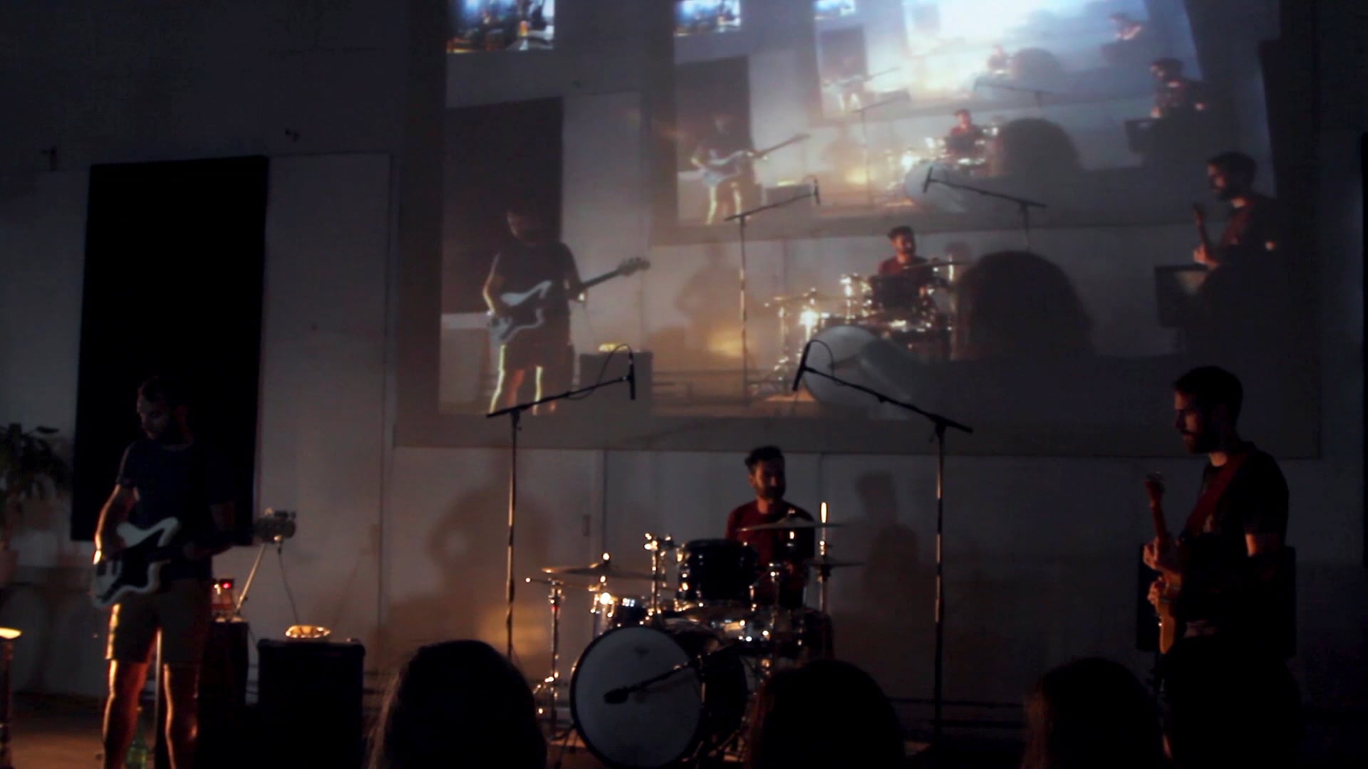 Reliefs - 02 : L'espoir renait dans la mégapole