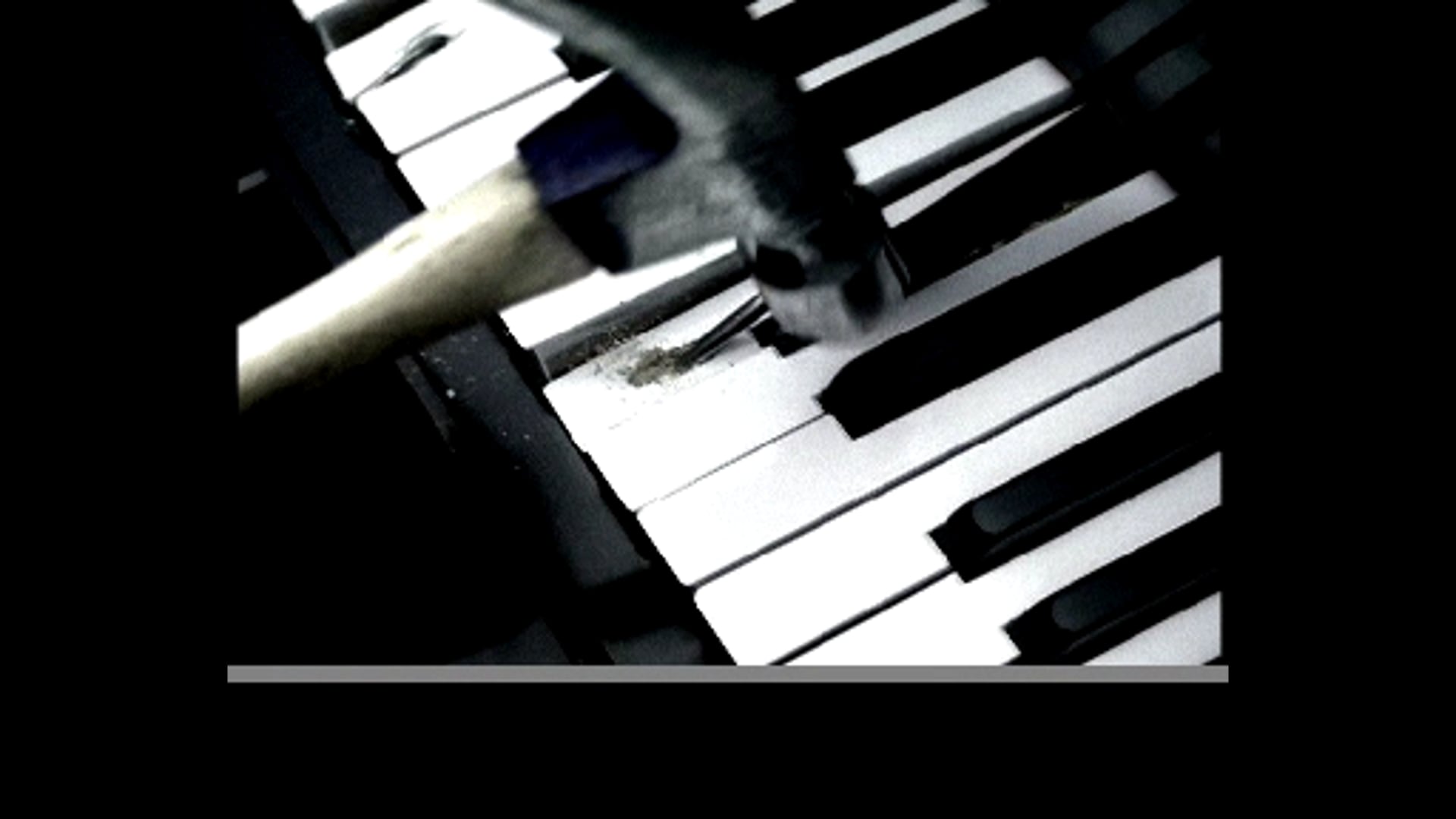 Elton John: "Grand"
