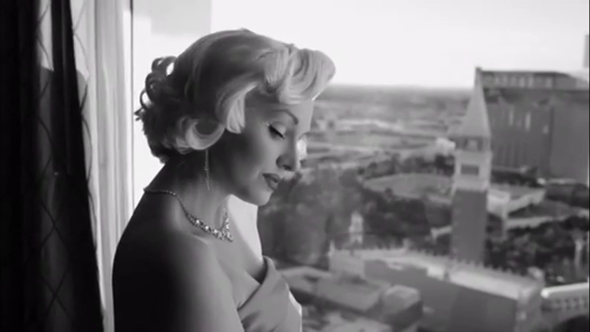 Promotional video thumbnail 4 for Ms. Marilyn Monroe