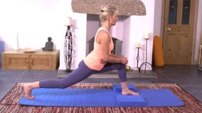 Pilates Exercise - Lunge Stretch