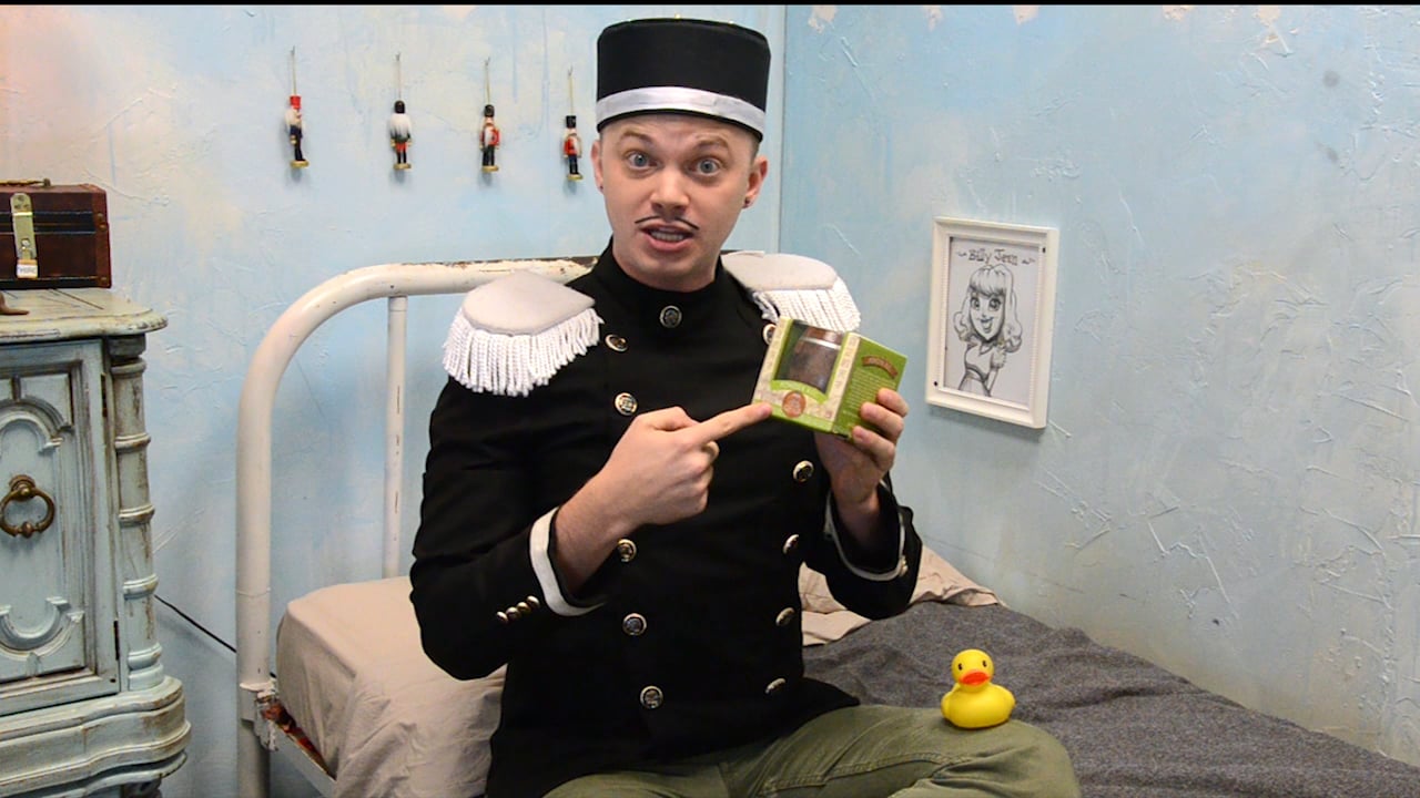 Lorenzo Introduces the Powder Keg Puzzle by True Genius on Vimeo