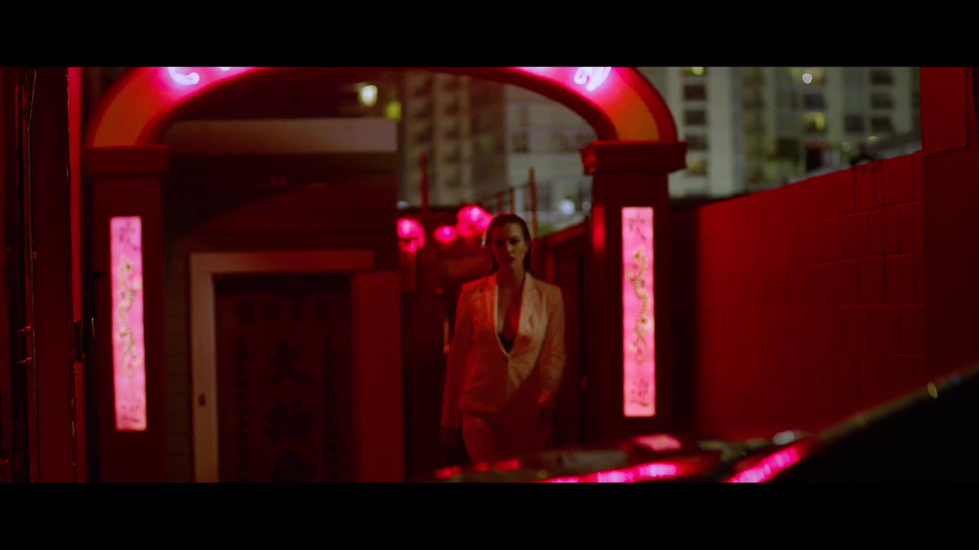 Redlight - Me & You (Official Video) featuring Ikumi Yoshimatsu