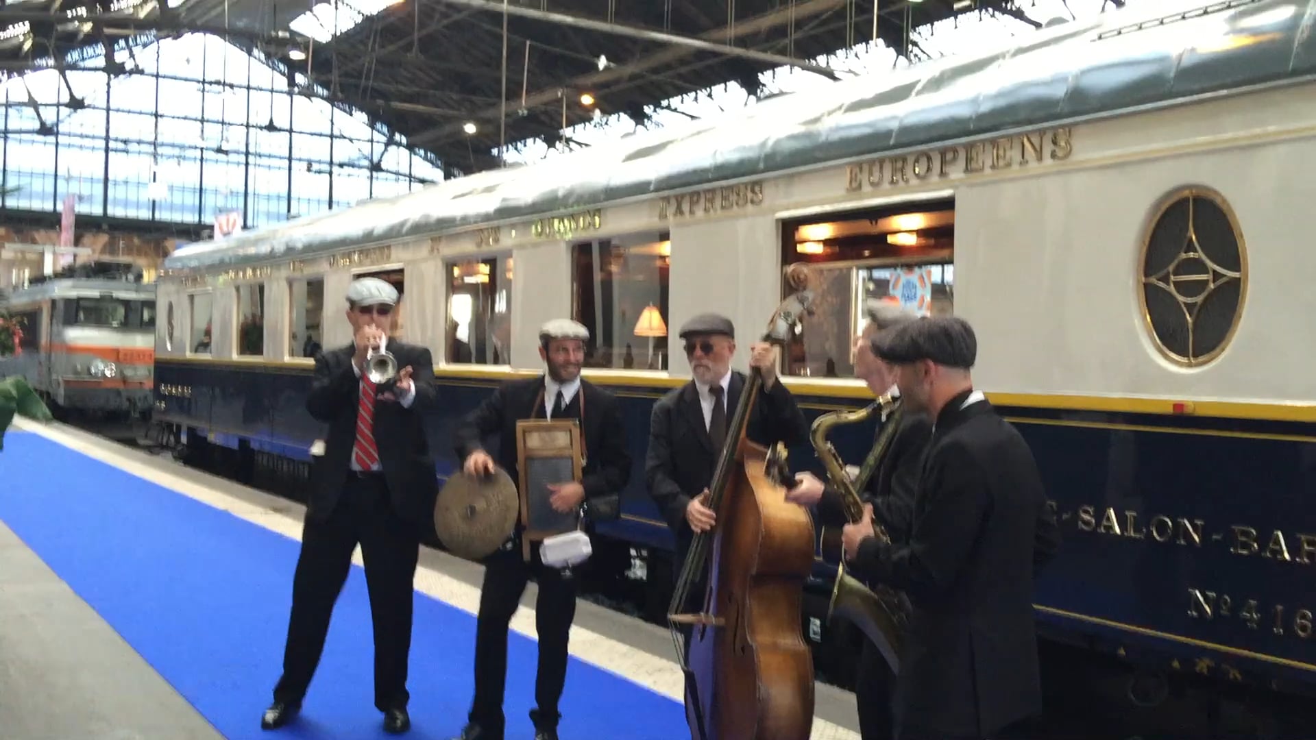 Orchestre de musique Swing live @ Orient Express on Vimeo