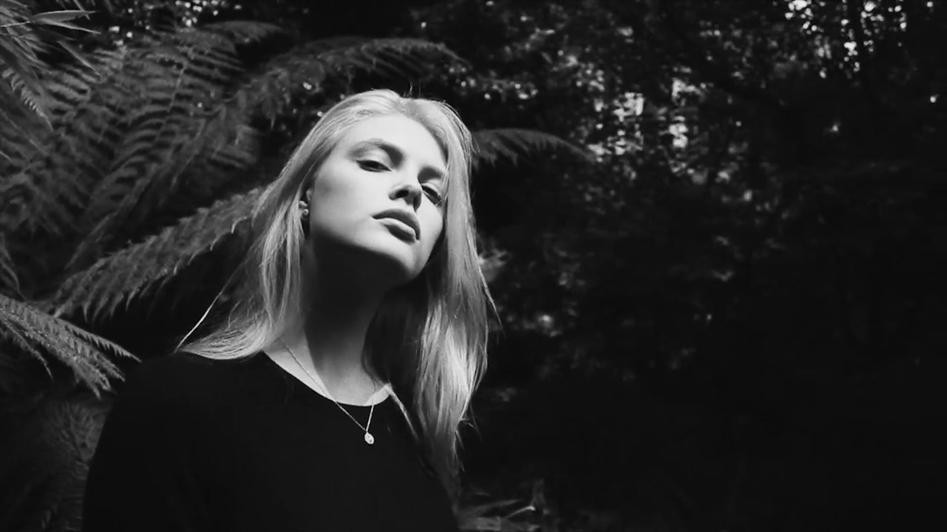 Izzamuzzic обложка. Группа izzamuzzic. Izzamuzzic instinct. Izzamuzzic автор. Izzamuzzic фото.