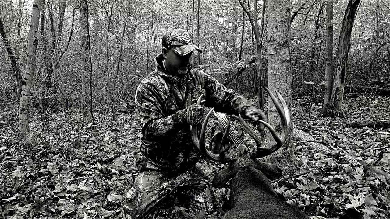 Whitetail Edge: Awesome Pre-Rut Hunt!
