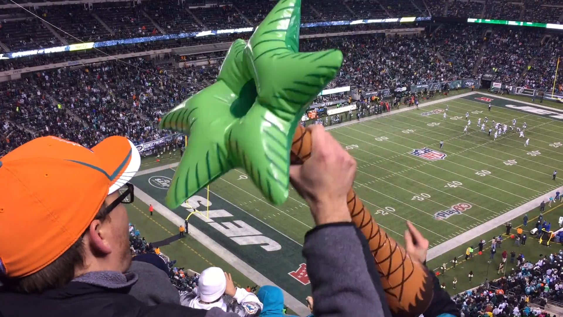 DolfansNYC's #MetLifeTakeover