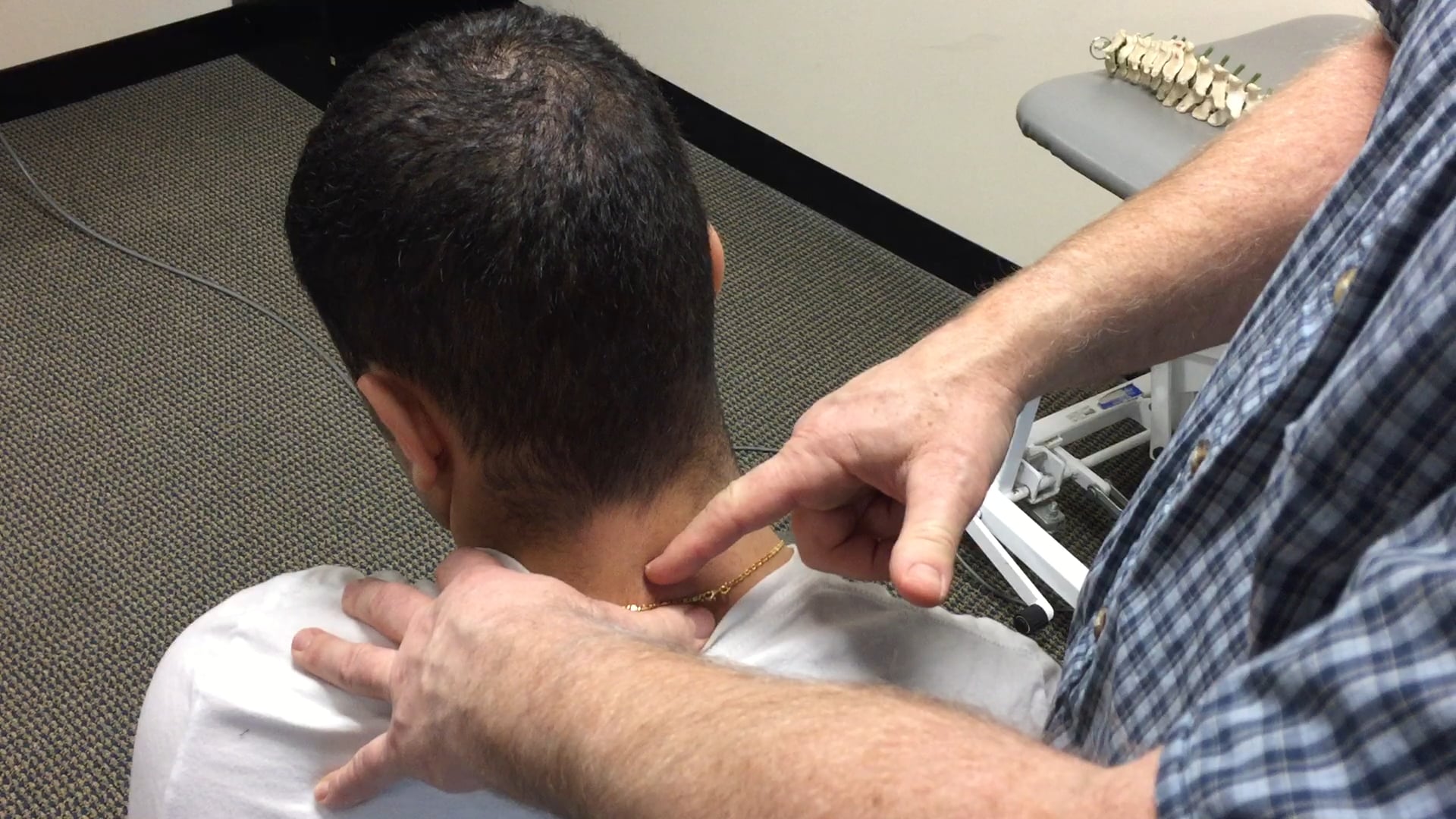 Segmental Spurlings in Cervical Spine on Vimeo