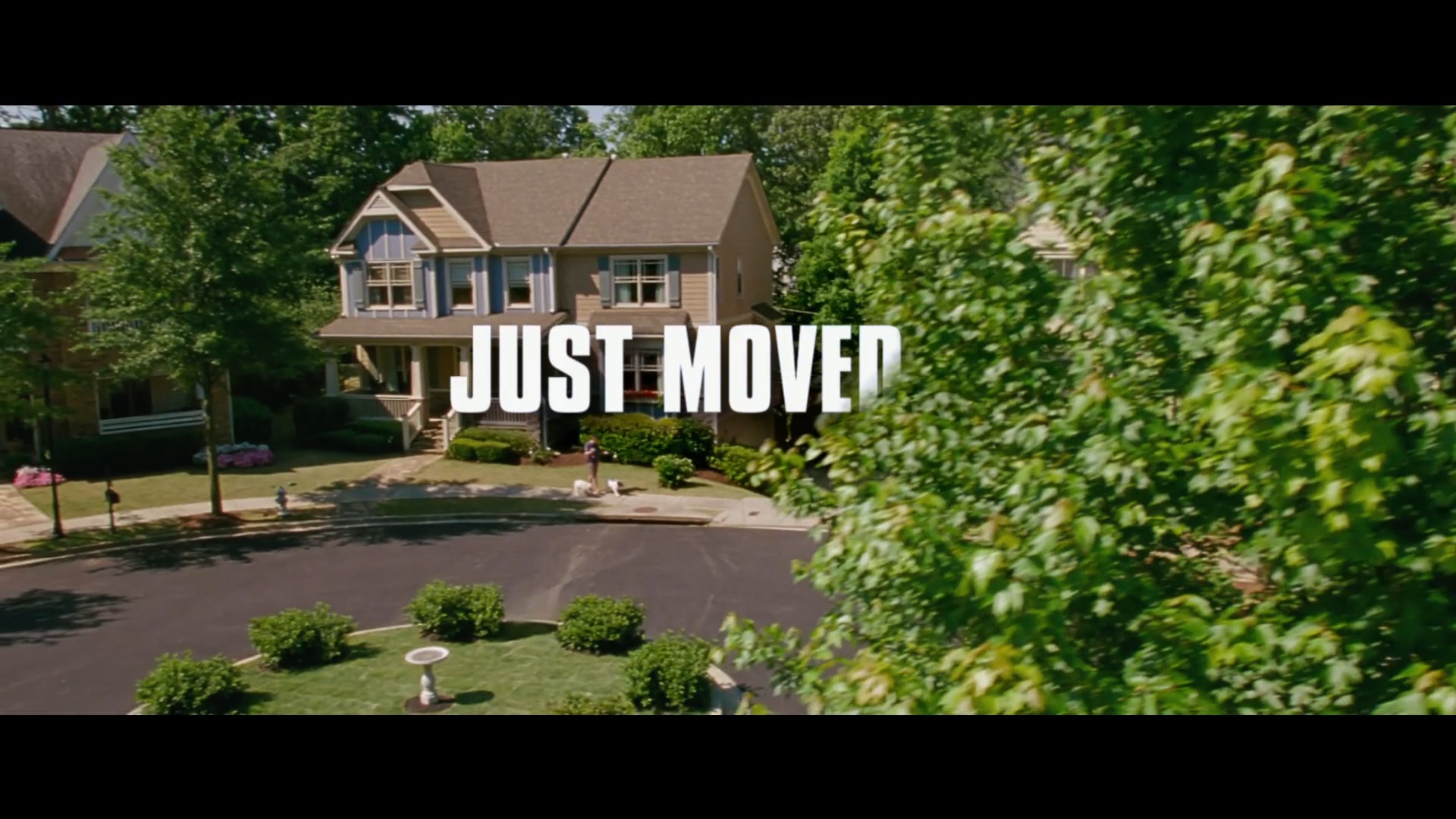 Keeping Up With The Joneses - Trailer