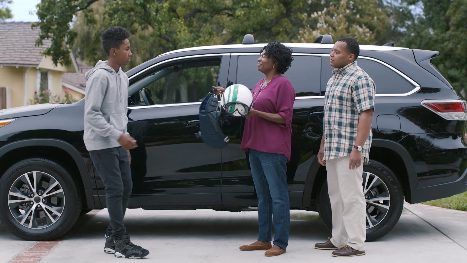 Kelley Blue Book "Family Matters" - The Andersons