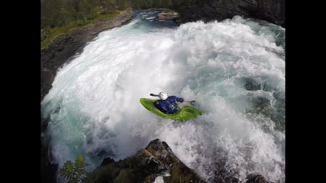 Kayaking on Vimeo