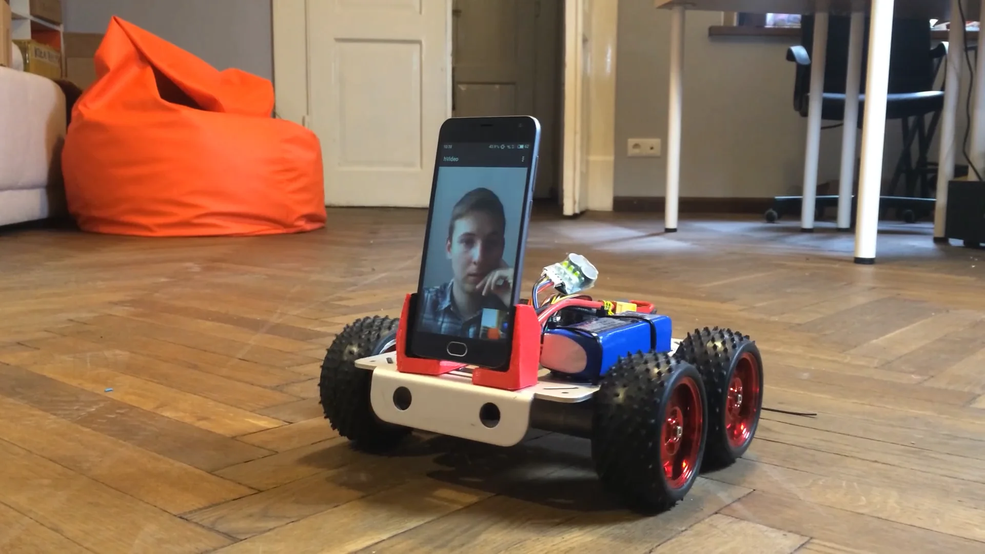 SpyBot - amazingly easy to make mobile robot with phone cam on Vimeo