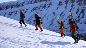 LONGYEARBYEN, ville bipolaire