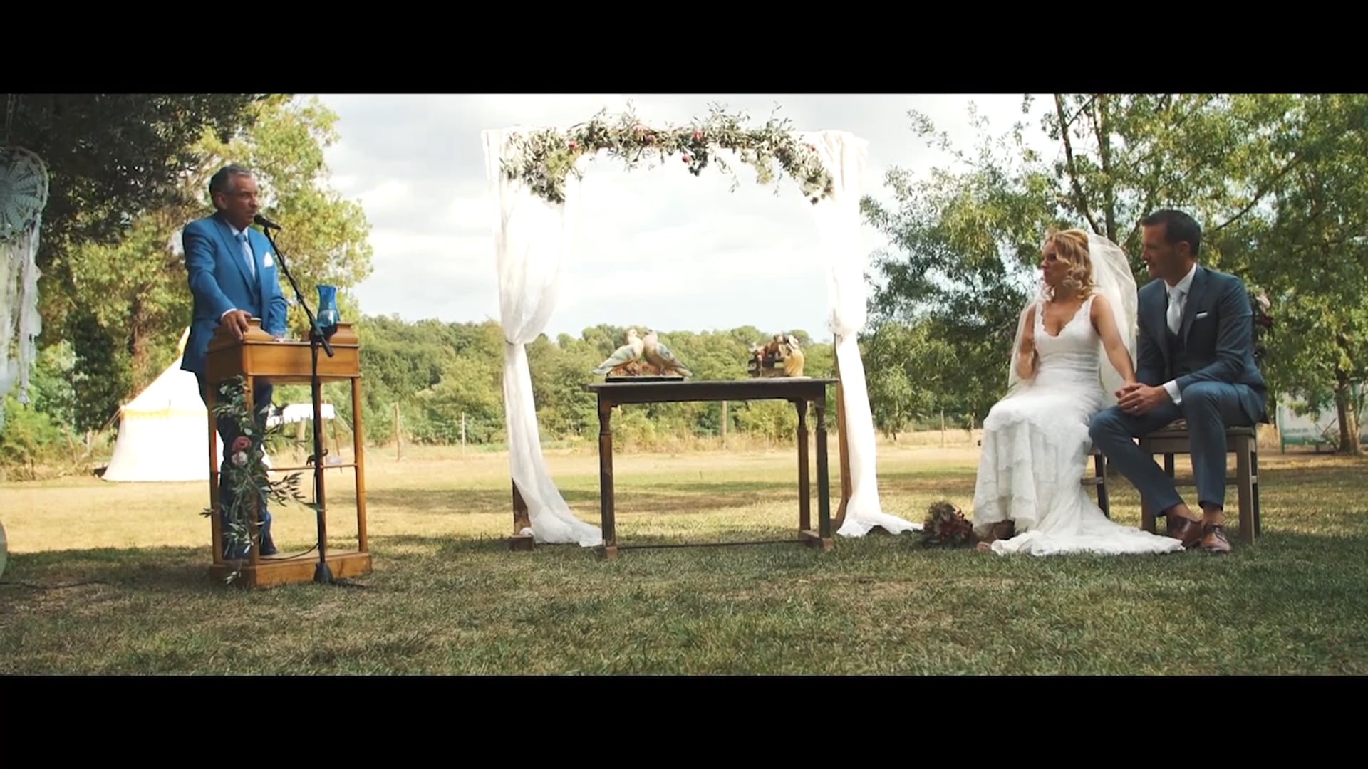 SPAIN: MONIQUE & ROBERT - FULL FILM